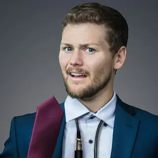 Drew Lynch in New York, 21 October 2026: a portrait of the comedian