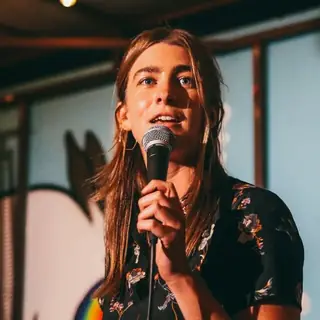 Ellen Harrold in Los Angeles, 17 November 2026: a portrait of the comedian