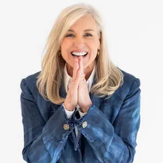 Karen Morgan in Conroe, 6 November 2026: a portrait of the comedian