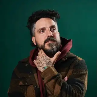 Mike Falzone in Los Angeles, 16 October 2026: a portrait of the comedian