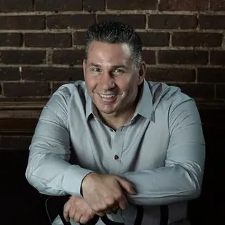 Mike Vecchione in Princeton, 31 December 2026: a portrait of the comedian