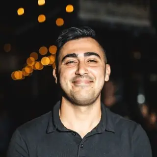 Natan Badalov in New York, 18 October 2026: a portrait of the comedian
